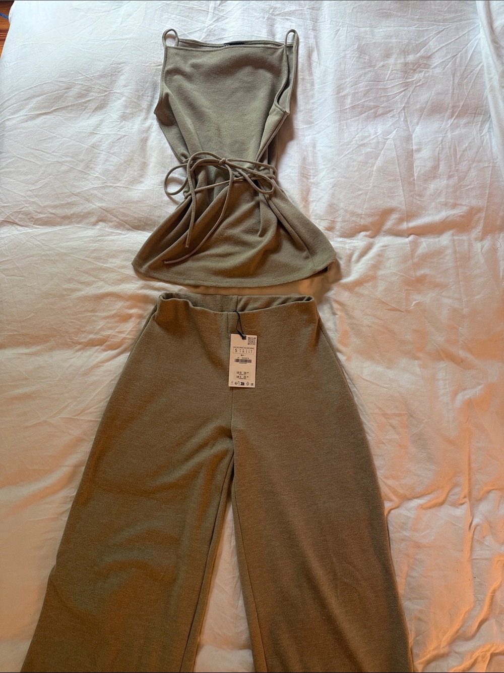 Zara Matching Set - Picture 2 of 5